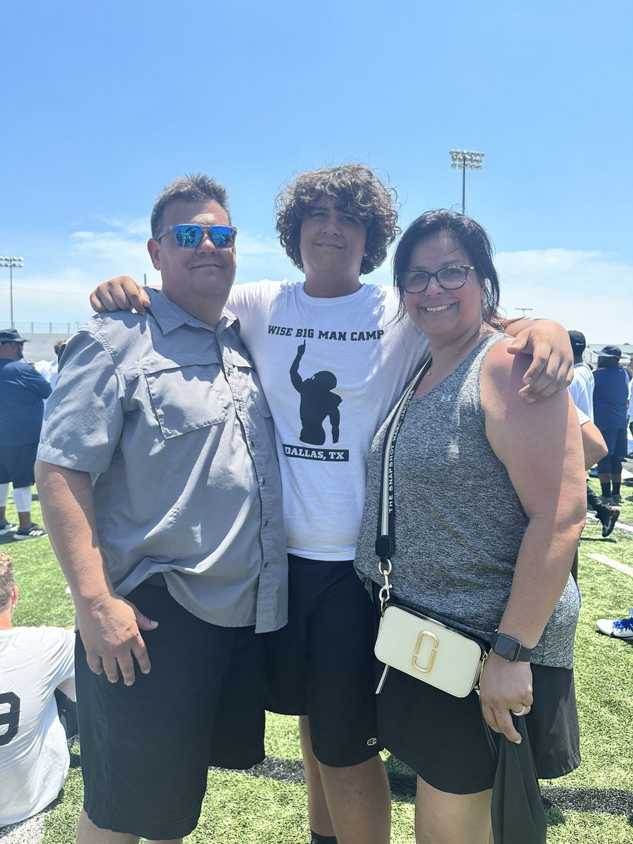 jacksonmorrow74's tweet photo. Great day at camp! Thank you Wise Family for all the Support.

The Brand! #BTB #RecruitTheA 🅰️🆙🦅
@RMartin51 @Coach_Gonzales @CoachEO2 @alleneaglesfb @coachjbroom @CoachRicken @CoachLWig @WiseBigManCamp @wisehog94 https://t.co/iULjJ1P6sz