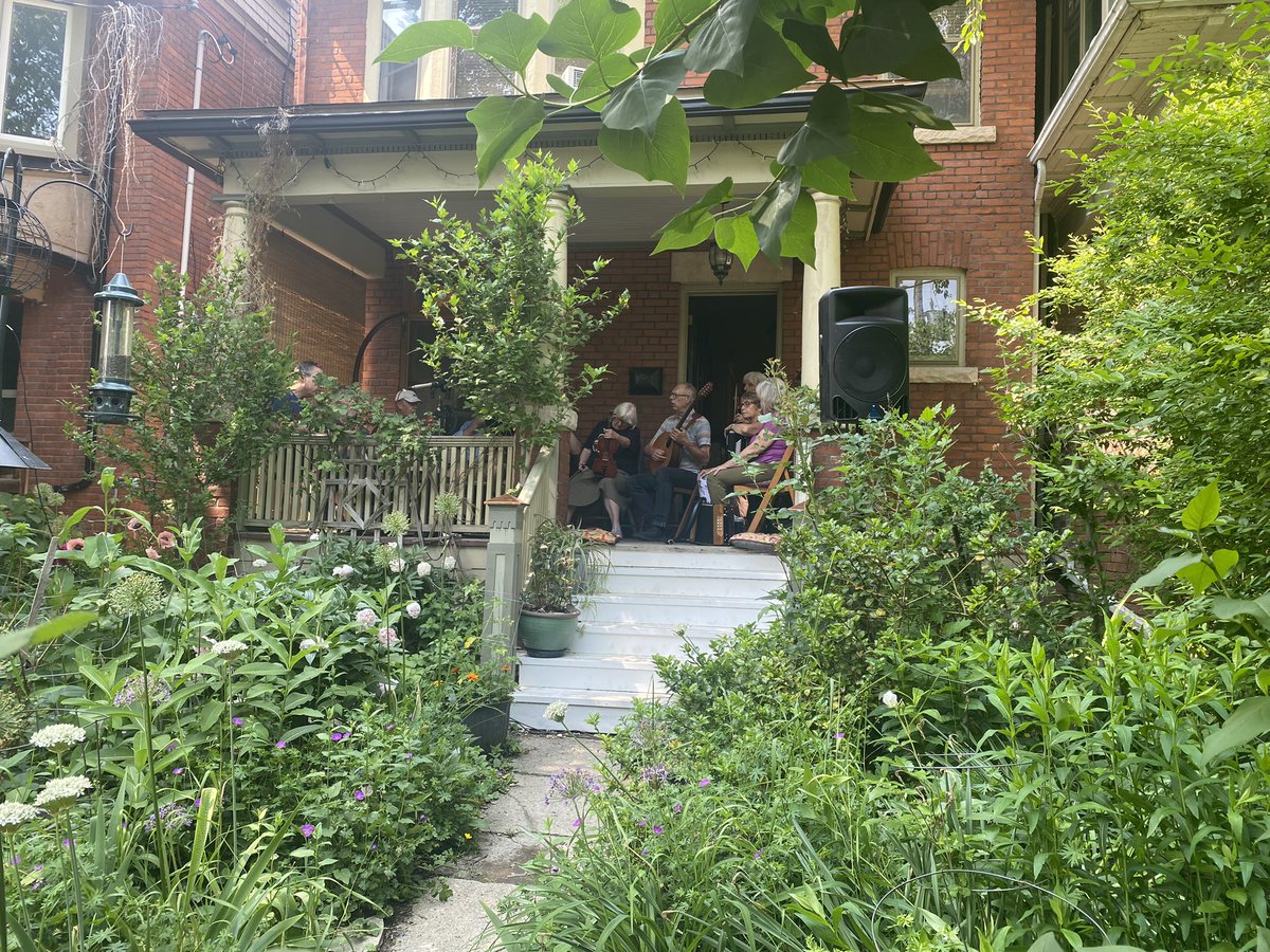 Celtic sounds are bursting out from 16 Vermont! #OpenTuning2023