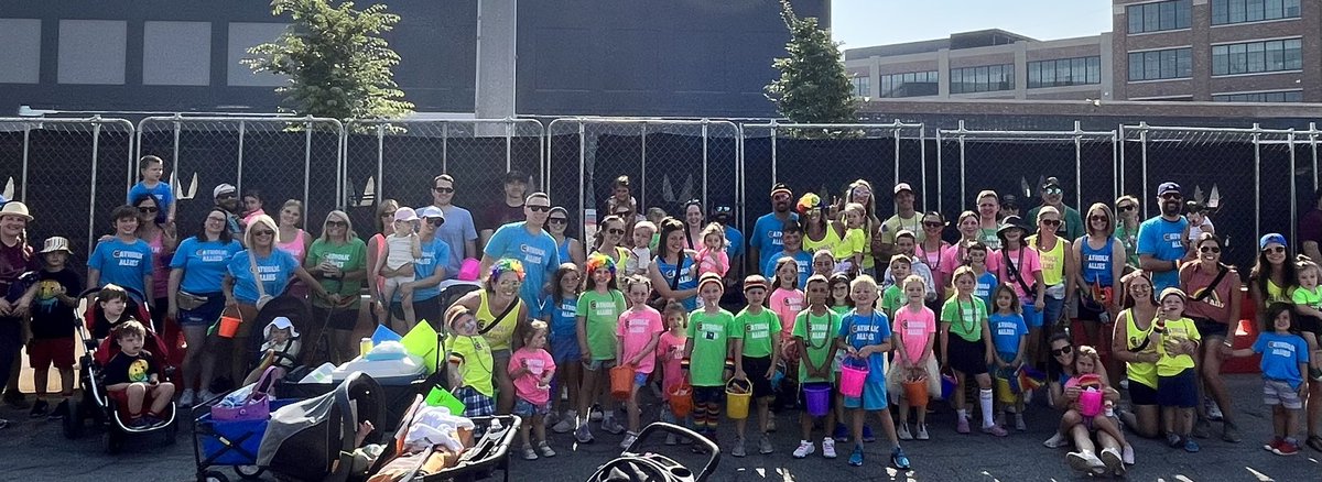 Pride 2023 was a HUGE success! Thanks to everyone who came out to march with us! Further proof that you can be BOTH a catholic AND an ally to LGBTQ+ people. 🏳️‍🌈