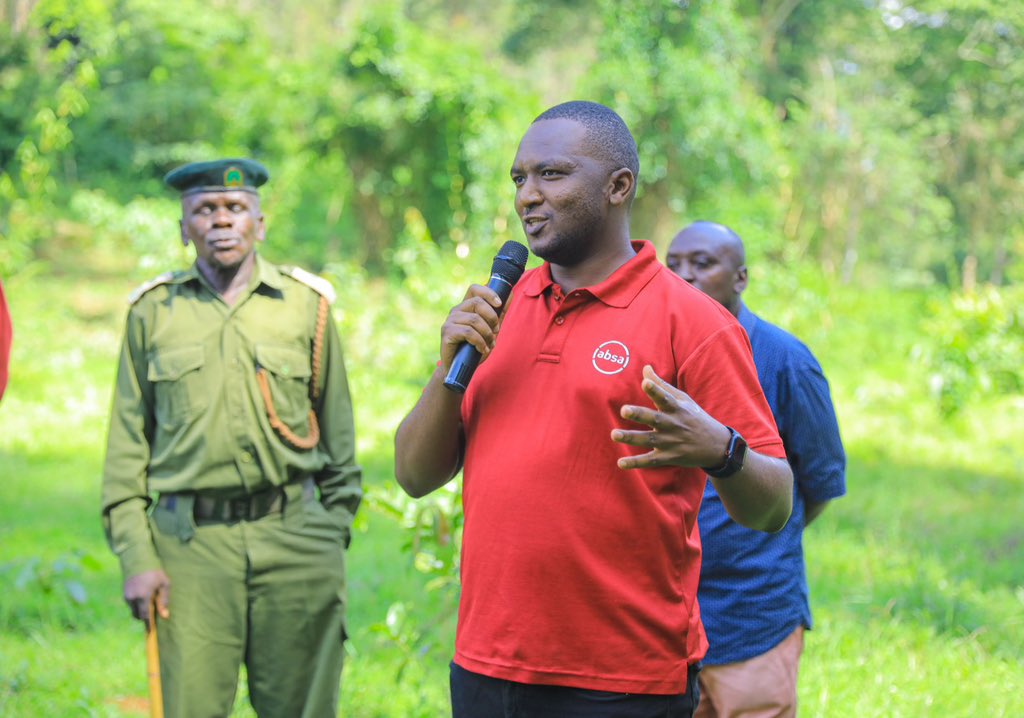 AbsaKenya's tweet photo. Charles Wokabi, Head of Sustainability, Communications and Corporate Relations.

We understand that as the corporate sector, we have a collective responsibility to our climate agenda, and on our part,

#AbsaSustainabilityAgenda
#WorldEnvironmentalWeek https://t.co/i7amaXe2Dw