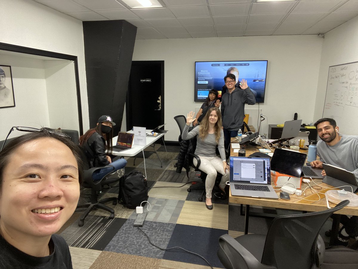 WWDCCommunity's tweet photo. Heyyyy!!!! π #WWDC23 #CommunityHackathon π₯ https://t.co/miiTXXYEbe