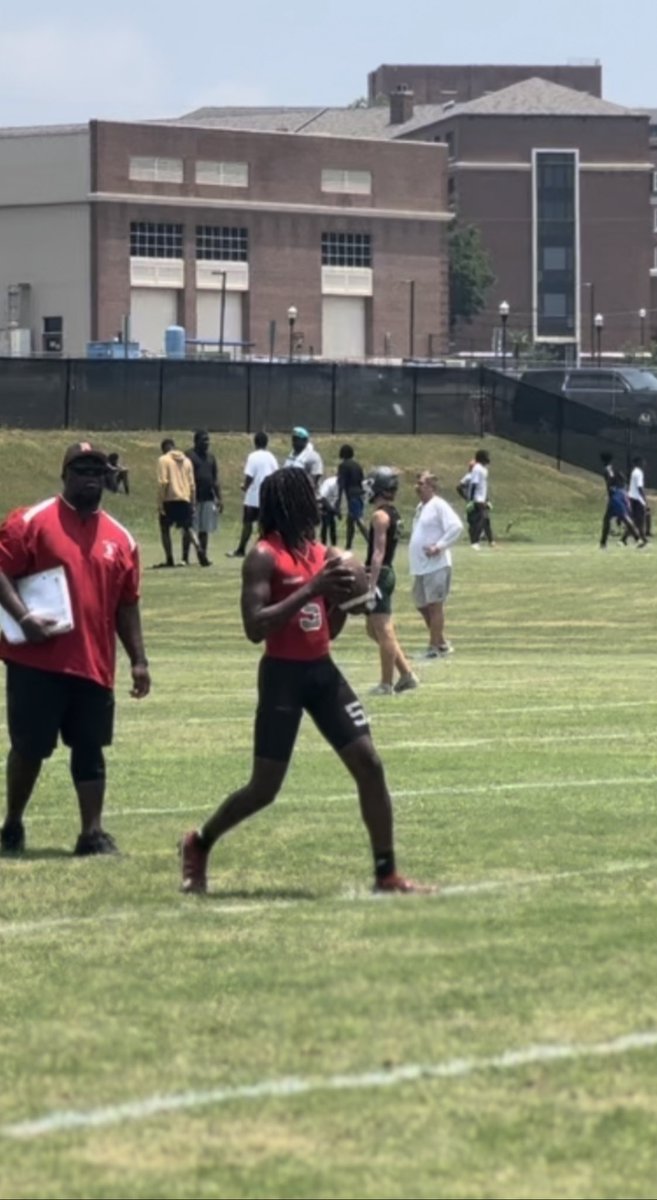 ZabeyonMorgan's tweet photo. 7v7 at famu competed ✅@BayHighFball959 @Coach2Bless @FAMU_FB @AjHicksFAMU @larryblustein @GeorgiaStormPr1 @GoMVB @prepsrecruit @FQFAMU @RecruitGeorgia https://t.co/GhIWWc3sDJ