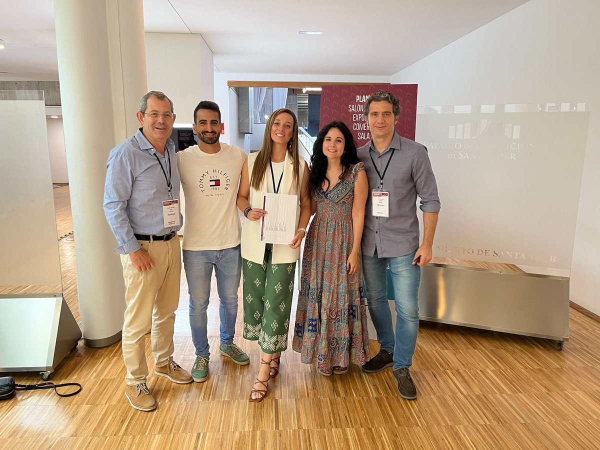 Marta Herrero (@martahb5) on Twitter photo Terminamos el 34 congreso de la <a href="/shci_sec/">ACI-SEC: Hemodinamica</a> con el 1er premio ex aequo a la mejor comunicación de estudios científicos en estructural. Todo un orgullo el interés mostrado en nuestro trabajo. <a href="/RuizNodarJM/">Juan Miguel Ruiz Nodar</a> <a href="/LloretAdriana/">Adriana Lloret Rubio</a> <a href="/CurroTSaura/">Francisco Torres Saura</a> <a href="/650Torres/">Fernando Torres</a> <a href="/cardioHGUA/">Cardiologia HGU Dr.Balmis de Alicante</a> Terminamos el 34 congreso de la <a href="/shci_sec/">ACI-SEC: Hemodinamica</a> con el 1er premio ex aequo a la mejor comunicación de estudios científicos en estructural. Todo un orgullo el interés mostrado en nuestro trabajo. <a href="/RuizNodarJM/">Juan Miguel Ruiz Nodar</a> <a href="/LloretAdriana/">Adriana Lloret Rubio</a> <a href="/CurroTSaura/">Francisco Torres Saura</a> <a href="/650Torres/">Fernando Torres</a> <a href="/cardioHGUA/">Cardiologia HGU Dr.Balmis de Alicante</a>