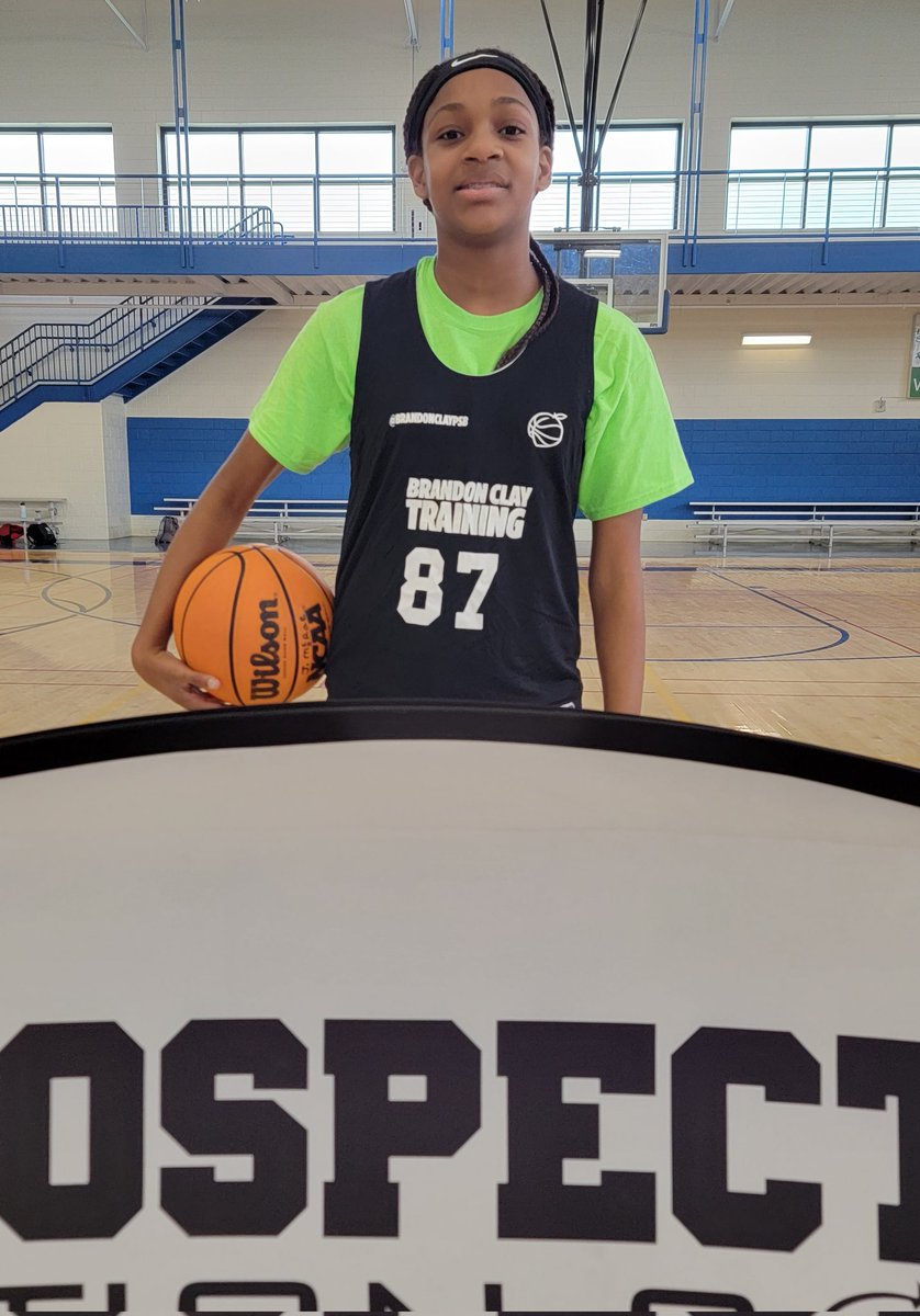 CghrMedia's tweet photo. π #CGHRMedia
#BCSSummerShowcase
Session II - Middle School
π - Suwanee, GA
MAJOR STOCK RISER π
2029 - 5'8" - Guard - Jordyn McRae - @ALSoStarz - Has Showcased a #High Skill Set & #Shooting ability....
#TheCarolinas
#CarolinaGirlsHoopsReport https://t.co/hjYauEZAyg