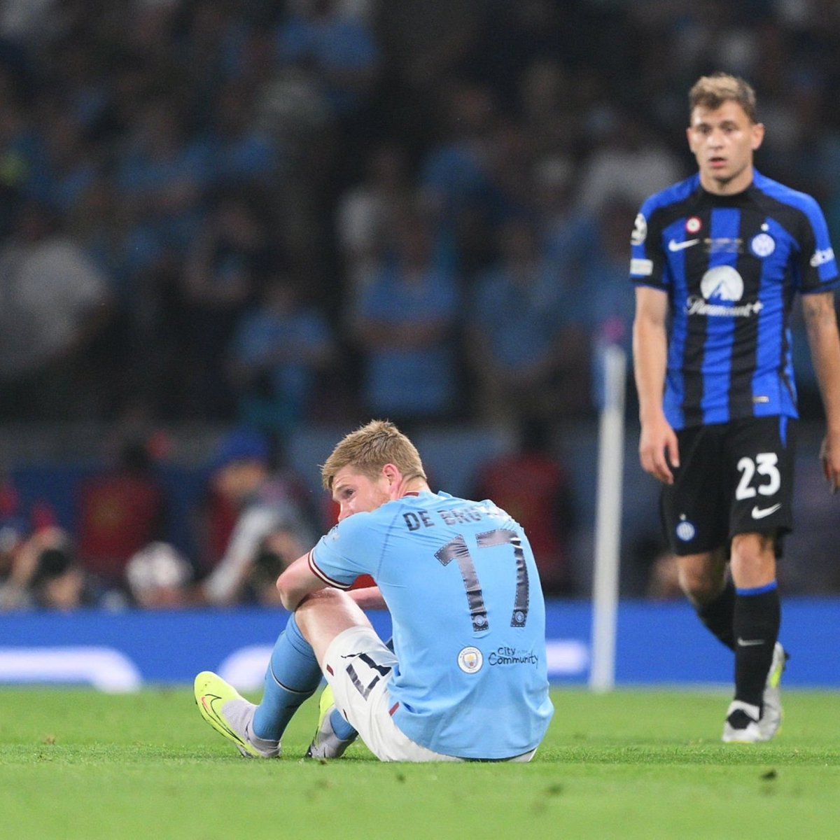 LetDesSports's tweet photo. Şanssızlık...💔

🔹2020/21: Kevin De Bruyne, Chelsea'ye karşı oynanan Şampiyonlar Ligi finalinde 60. dakikada sakatlanarak oyundan çıktı.

🔹2022/23: Kevin De Bruyne, Inter ile oynanan Şampiyonlar Ligi finalinde 36. dakikada sakatlanarak oyundan çıktı. https://t.co/3ApBXZiY5s
