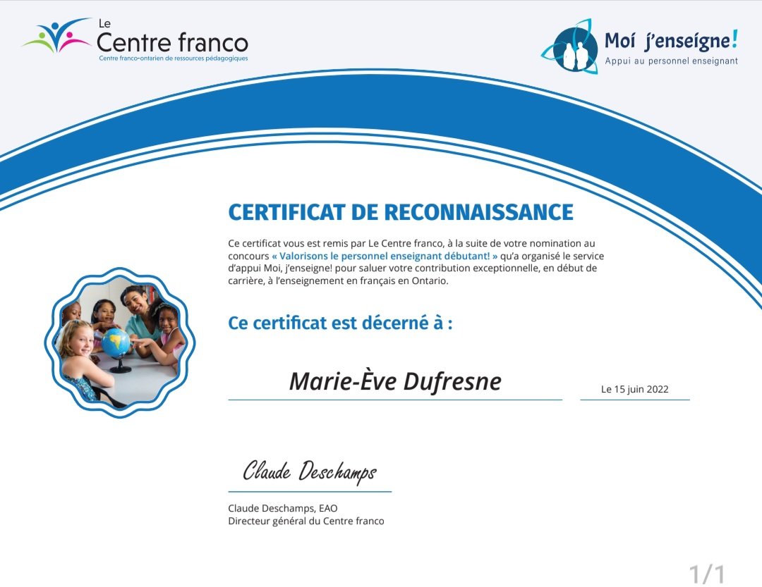 mmemarieeve_'s tweet photo. Quel honneur d'avoir été nominé deux ans de suite pour les enseignants débutants. Merci beaucoup au @LeCentrefranco pour les certificats! https://t.co/sWOcDRUEzz
