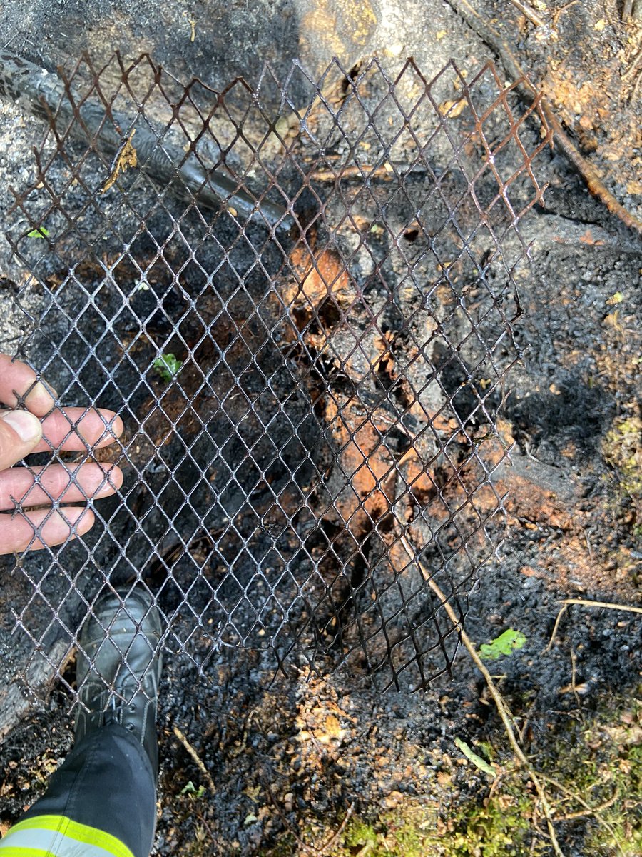 Keswick wildfire team just back from another fire caused by a discarded BBQ at Buttemere. This fire was deep seated and tied crews up for 5 hours. Please be #wildfireaware