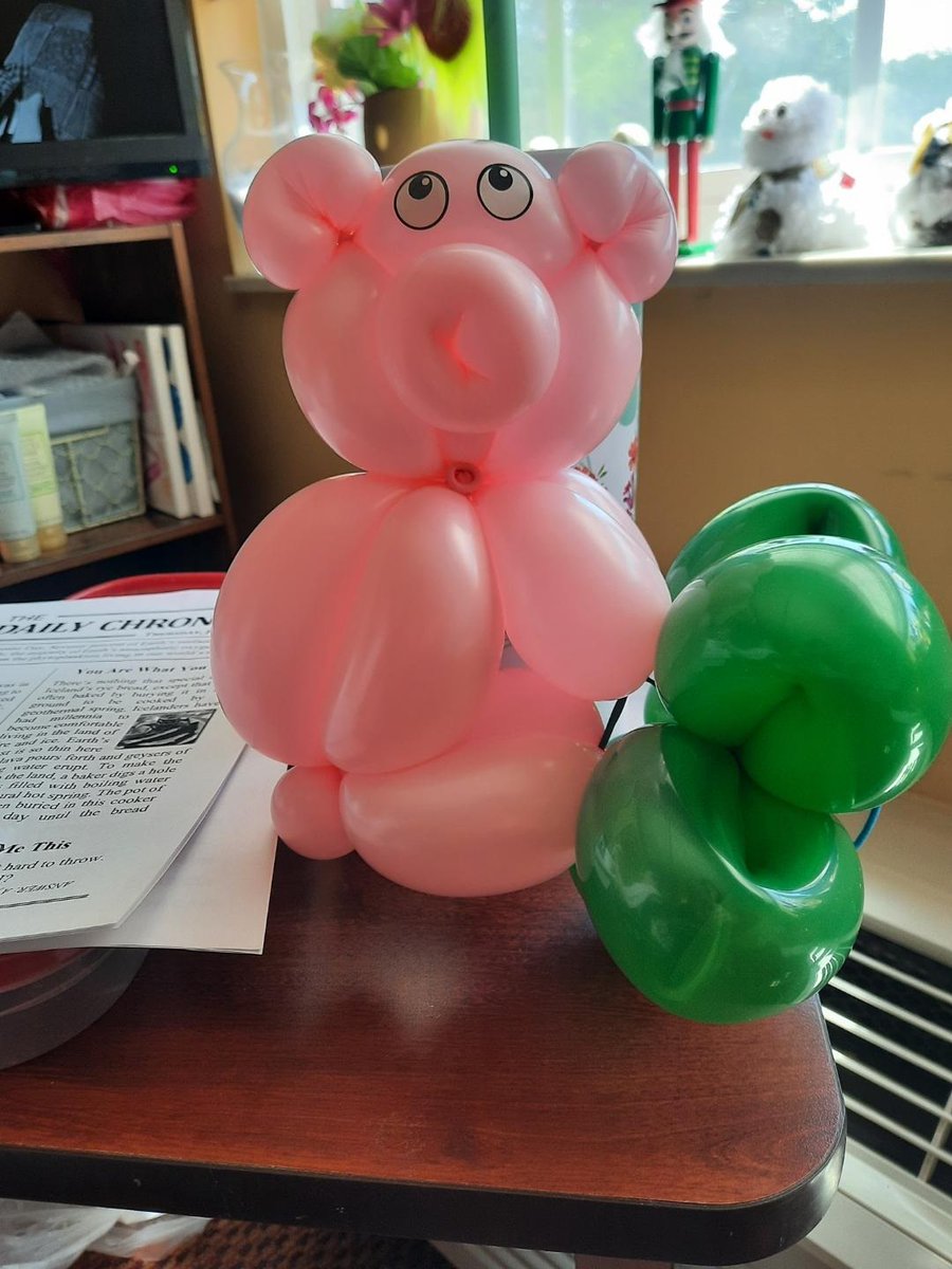 MillPondHC's tweet photo. We got a surprise happy hour treat from one of our family members! Who doesn't love balloon animals. https://t.co/JMvAVthDS3