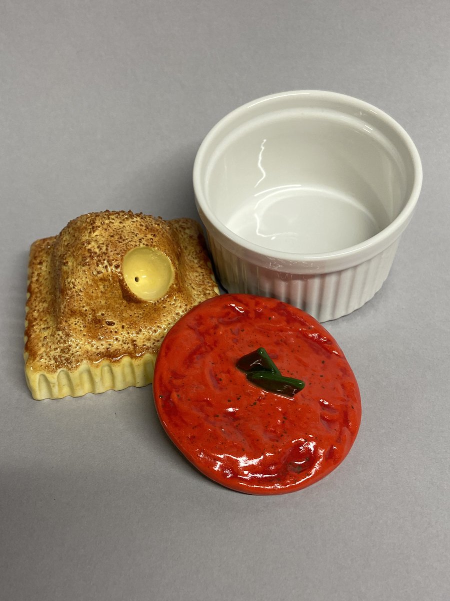 SmokeBreakClay's tweet photo. Toasted Raviolis are available! https://t.co/oMg6fd9fVm
#StLouis #toastedravioli https://t.co/iAF2X8Irig