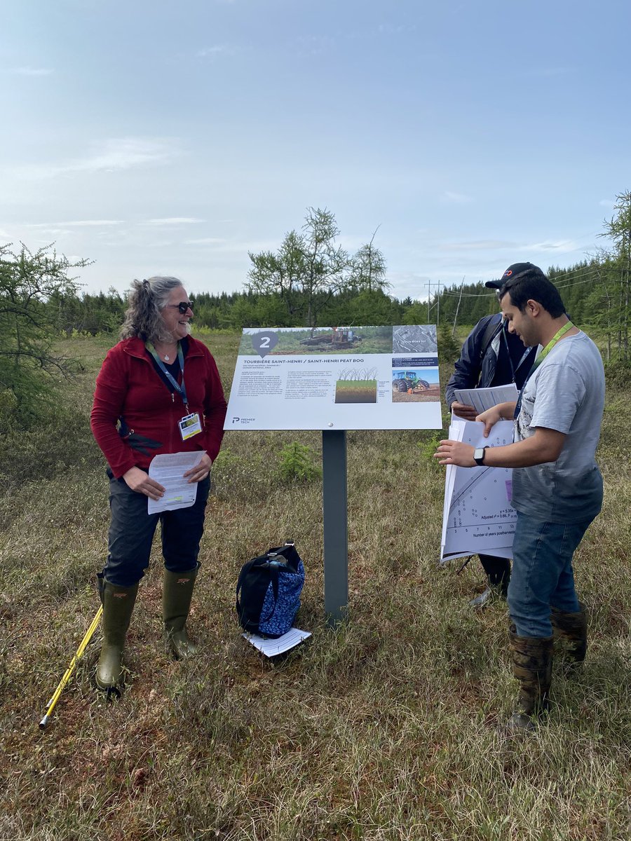 Starting @QuebecRE3 with a field trip to a restored peatland near #QuebecCity Great to see how degraded areas are coming back to life with #MossLayerTransferTechnique 🌿💚