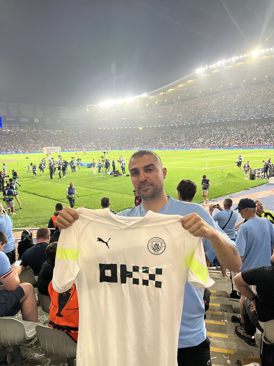 Şu an Man City - Inter maçındayım.
#OKX ekibinden size hediye kurtardim…
Bu tweeti RT’leyip  @OkxTurkiye hesabini takip eden iki kişiye city forması hediye ediyorum🔥