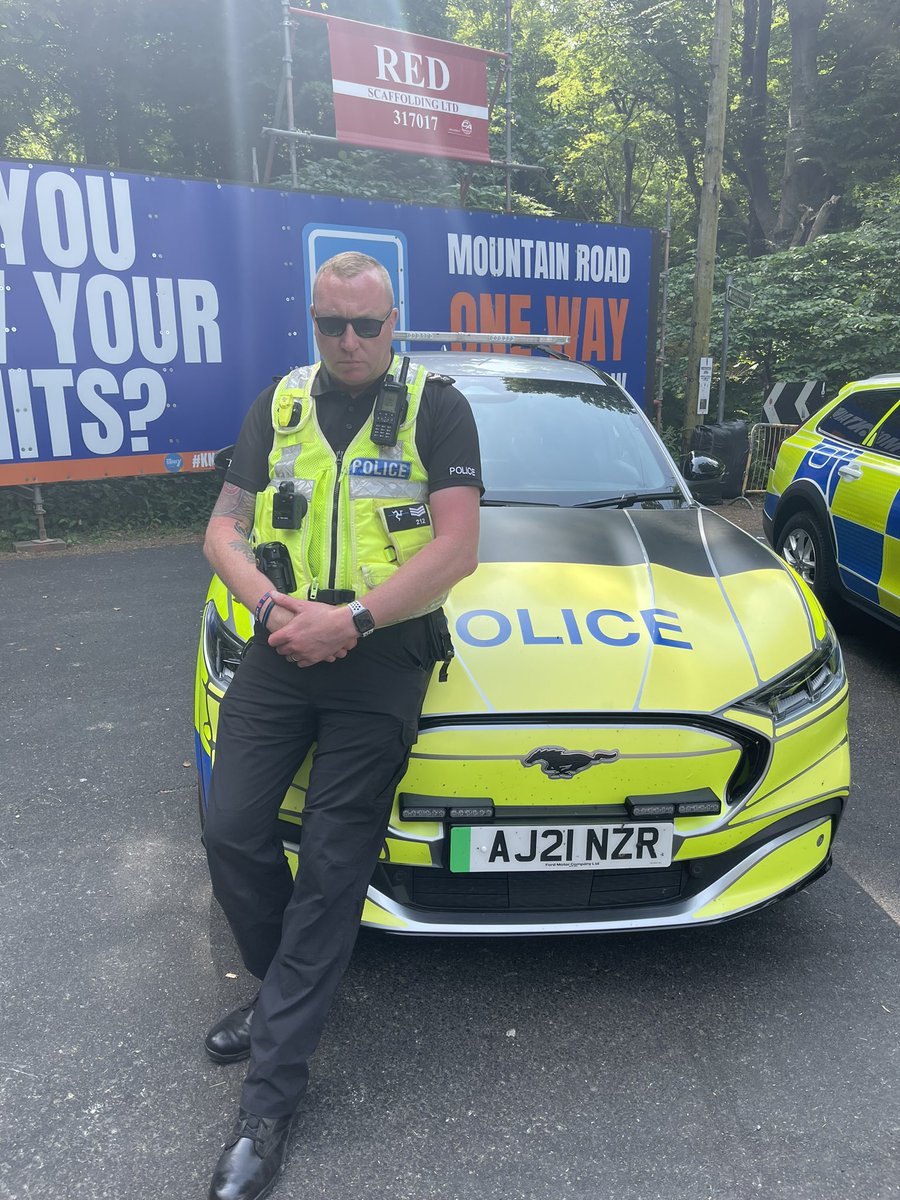 The mustang goes of the road tomorrow, getting sent back to <a href="/forduk/">Ford UK</a>. Thoroughly enjoyed my 2 weeks in it. Fast, sticks to the road and a comfortable ride. Given the option to keep it ✔️, a few little quirks but 😍. Thats from an advanced driver &amp; driving instructor. #chariot