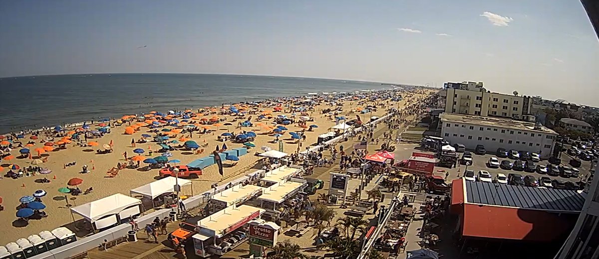 mikeward4350's tweet photo. OC air show .... 6-10-23 https://t.co/RlhT1uxQcK