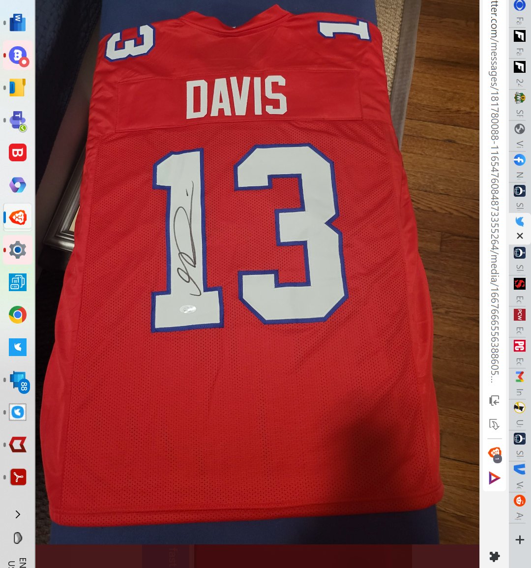 Hi FF fans!  Join our charitable BB league!

Donate $20 (or more!) as the entry fee, and if you win you get an awesome Sonos speaker and a signed Gabe Davis Jersey, shown below.  

Here's a link to the BB league, and see below for why we're doing this!!
sleeper.com/i/0E3qxWoxYQB5