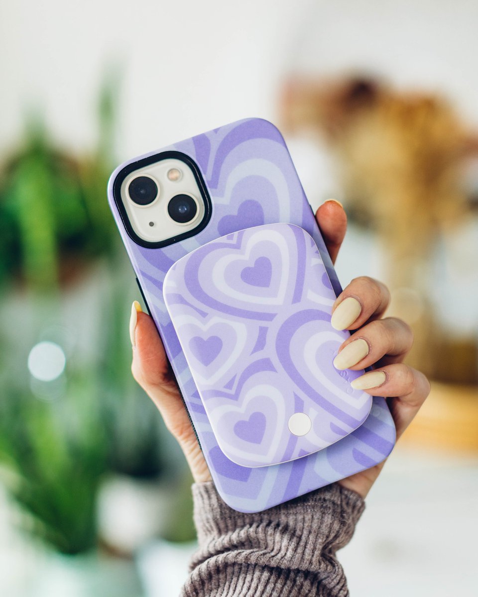 getcasely's tweet image. Friendly reminder to grab your Power Pod before a night out⚡ Keep your phone charged all night long without having to worry about any bulky chargers or cords💕 Link in bio🦋