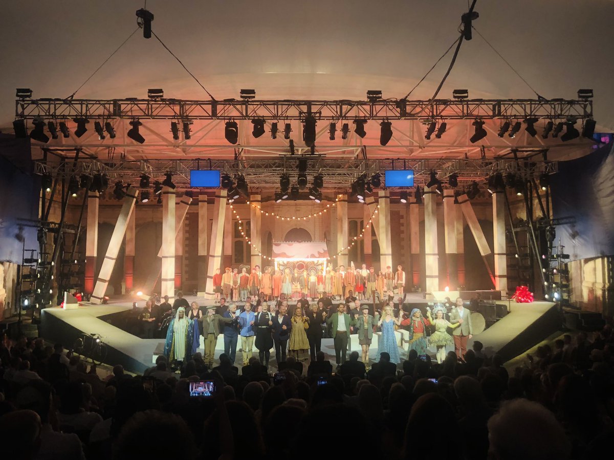 Charlotte Corderoy (@ccorderoy) on Twitter photo #OHP2023 #OHPHansel is go!! HOORAY for the Hansel & Gretel company. So beautiful 🍾🍬
<a href="/JohnLeoWilkie/">John Wilkie</a> <a href="/CharlotteBadham/">Charlotte Badham</a> Laura Lolita Perešivana <a href="/elliedennis17/">Eleanor Dennis</a> @PaulCareyJones <a href="/meetarology/">Meeta Raval</a> April Koyejo-Audiger <a href="/cbowdensoprano/">Charlotte Bowden</a> <a href="/CityLdnSinfonia/">City of London Sinfonia (CLS)</a> <a href="/BeingKarin/">Karin Hendrickson</a> & more! #OHP2023 #OHPHansel is go!! HOORAY for the Hansel & Gretel company. So beautiful 🍾🍬
<a href="/JohnLeoWilkie/">John Wilkie</a> <a href="/CharlotteBadham/">Charlotte Badham</a> Laura Lolita Perešivana <a href="/elliedennis17/">Eleanor Dennis</a> @PaulCareyJones <a href="/meetarology/">Meeta Raval</a> April Koyejo-Audiger <a href="/cbowdensoprano/">Charlotte Bowden</a> <a href="/CityLdnSinfonia/">City of London Sinfonia (CLS)</a> <a href="/BeingKarin/">Karin Hendrickson</a> & more!