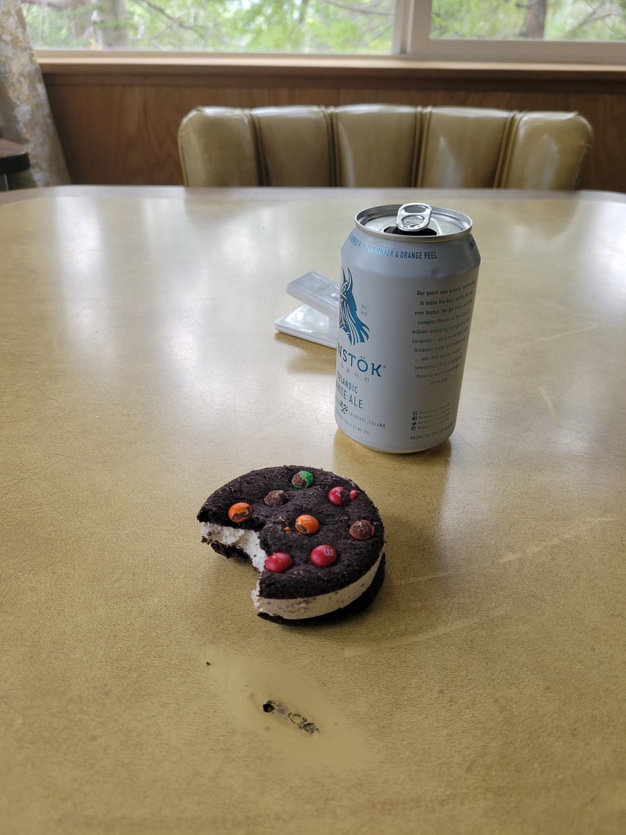 jon_torgerson's tweet photo. OMG, that first bite was #amazballs!!! https://t.co/yaOnH23Ti4
