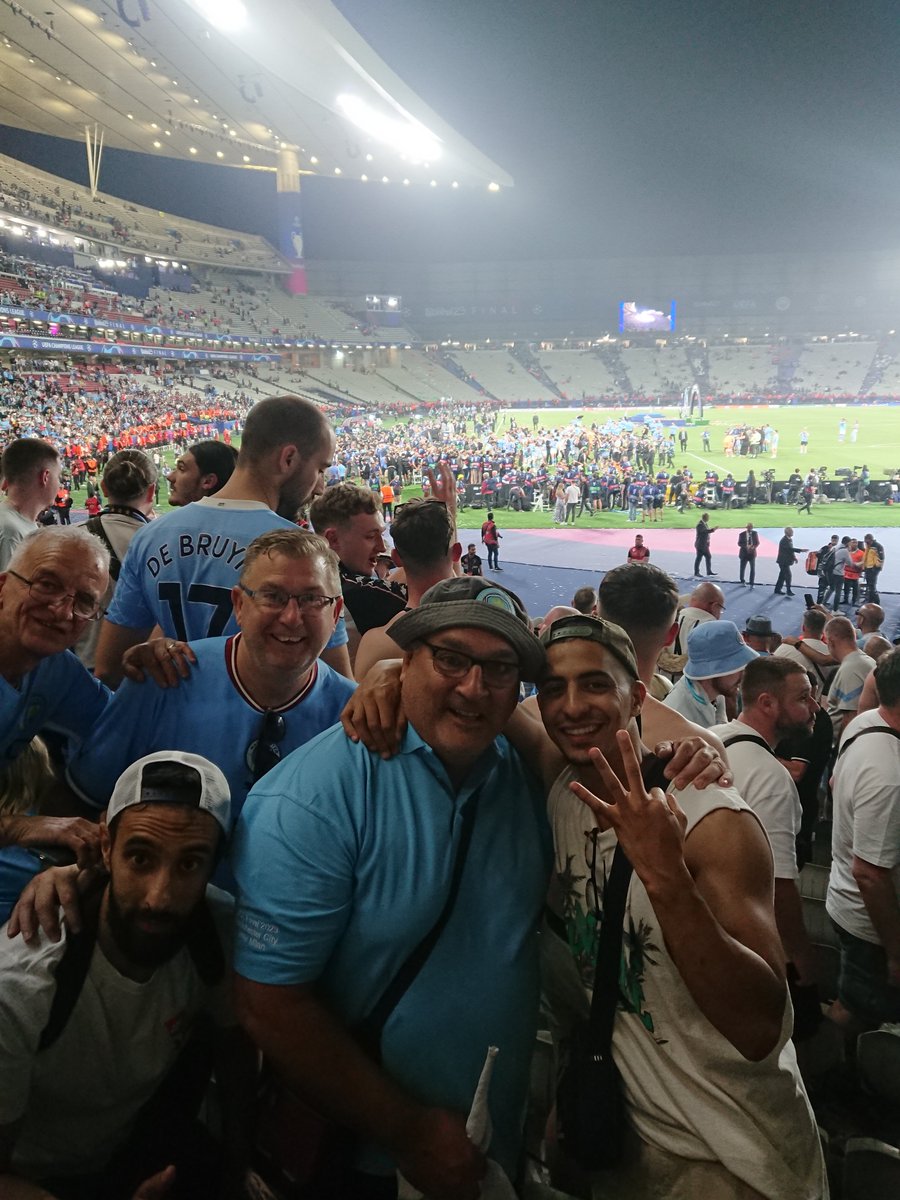 StaphBee's tweet image. The greatest night of our lives. The Treble.

Champions of England
Champions of Europe

🏆🏆🏆 #UCLfinal