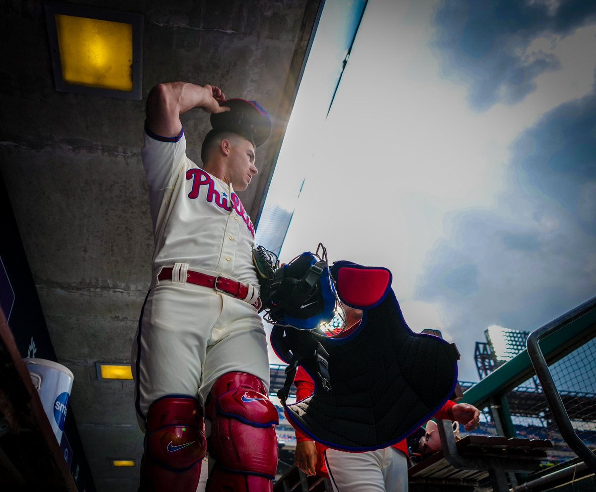 Phillies's tweet photo. Sunshine on a Saturday https://t.co/1qjkrWrWvH