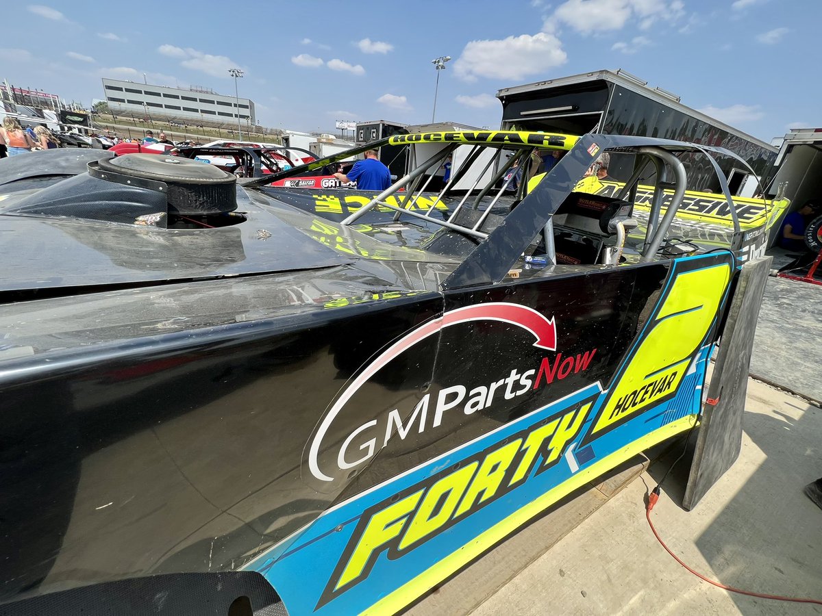 therepave's tweet image. .@CarsonHocevar is back on the dirt this weekend @EldoraSpeedway. 

He finished 6th in a prelim race last night and was awarded the highest finishing rookie 🏆

He starts 5th in heat race #3 tonight.

Can the @NASCAR_Trucks driver make the field?

#DLMDream I #ShortTrackLife