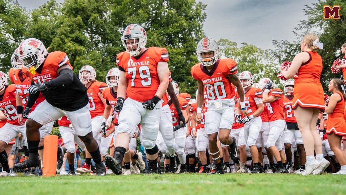 After a great visit and conversation with <a href="/CoachLongHill/">Albert Long-Hill, M.Ed</a>, I am blessed and honored to receive My First Official Offer from Maryville College. 
<a href="/MCScotsFootball/">Maryville College Football</a> <a href="/CoachDuncombe_/">Andre Duncombe</a> <a href="/QBCoachFox/">Ben Fox</a> <a href="/scott_brumett/">Scott brumett</a> <a href="/CoachChadWalker/">Chad Walker</a> <a href="/_GeoJohns/">George Johnson Jr</a> <a href="/greeniesports/">Christ School Athletics</a> @christschool_fb