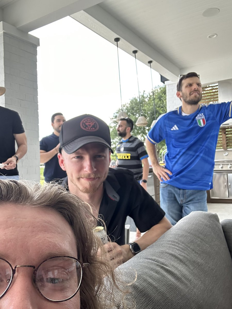 Dylanmtucker's tweet photo. @salim_mussa @AJDaaavid it’s a rough day for man city haters https://t.co/ThC3HBwC33