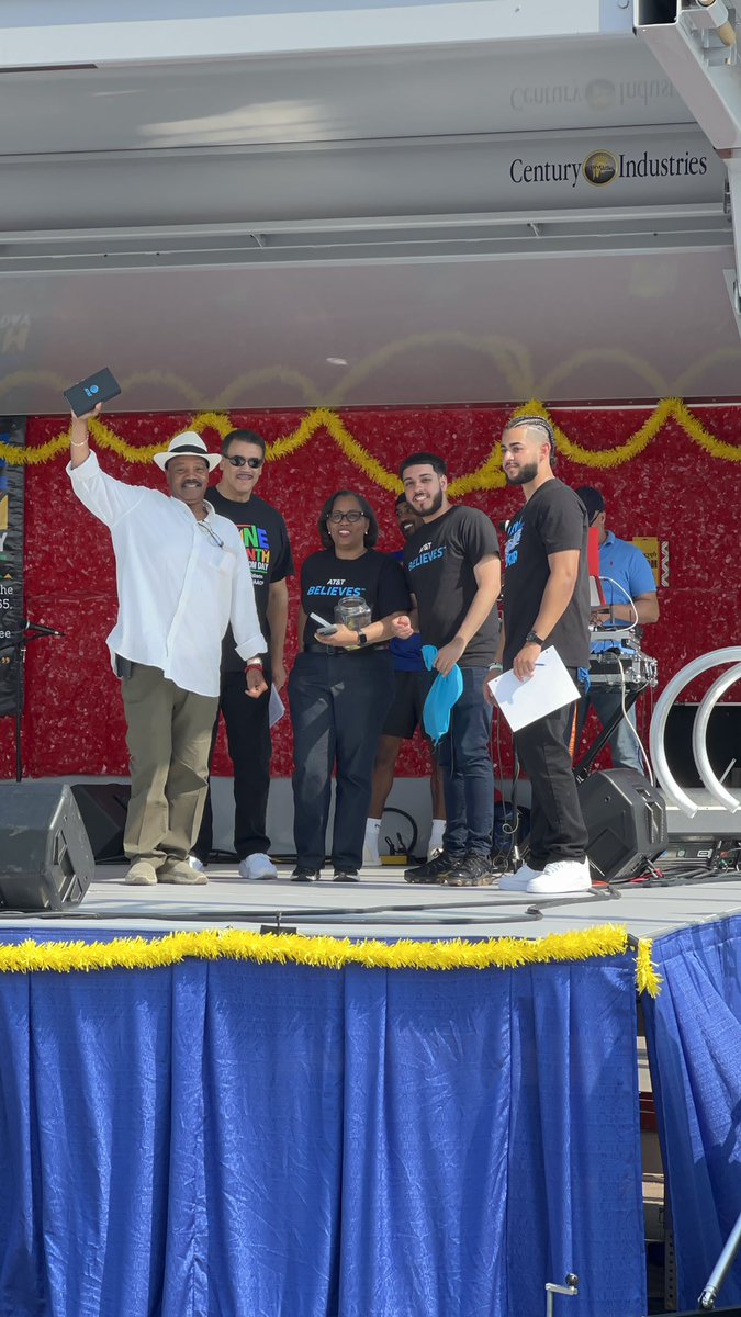 Jackie Jackson (@jackiepjackson) on Twitter photo Celebrating Juneteenth in with the NAACP NJ Edison/Metuchen Chapter at the AT&T Technology Tent with the NY/NJ Retail Team and my AT&T ERG Family. Thanks <a href="/judy_cavalieri/">Judy Cavalieri</a> <a href="/TrishaTCostanza/">Trisha Torres Costanza</a> <a href="/angels_candie/">yessenia santiago</a> <a href="/DANTandT/">Dan Torres</a> @OneNyNJ
@theeastregion
<a href="/YoericV/">Yoeric V</a>
@doctorboblee
#LifeAtATT Celebrating Juneteenth in with the NAACP NJ Edison/Metuchen Chapter at the AT&T Technology Tent with the NY/NJ Retail Team and my AT&T ERG Family. Thanks <a href="/judy_cavalieri/">Judy Cavalieri</a> <a href="/TrishaTCostanza/">Trisha Torres Costanza</a> <a href="/angels_candie/">yessenia santiago</a> <a href="/DANTandT/">Dan Torres</a> @OneNyNJ
@theeastregion
<a href="/YoericV/">Yoeric V</a>
@doctorboblee
#LifeAtATT