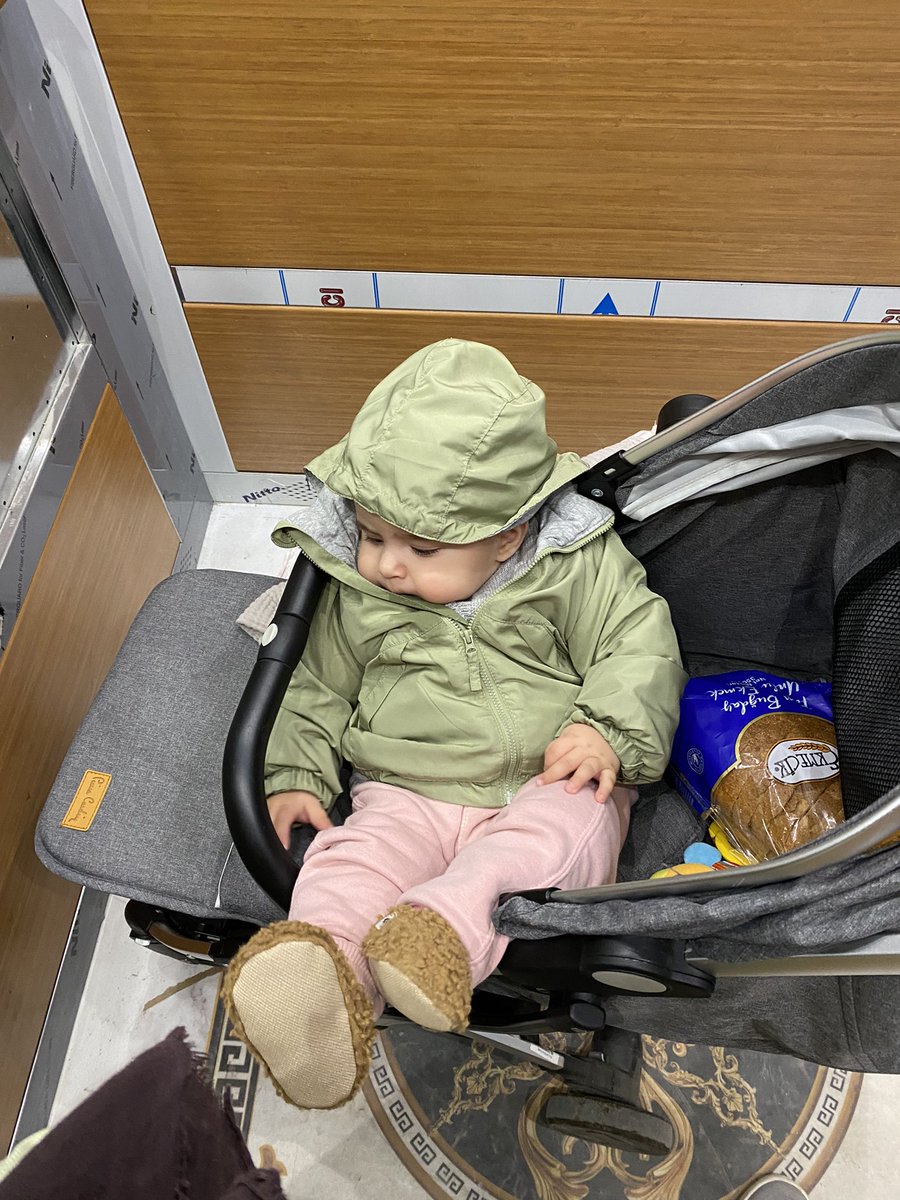 bu benim bebek arabam ve istediğim gibi otururum dedi bu kadar anan olmamalısın