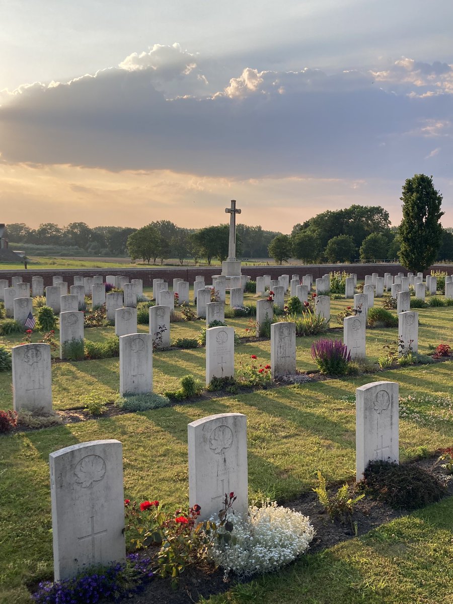 Simon Bendry tweet media