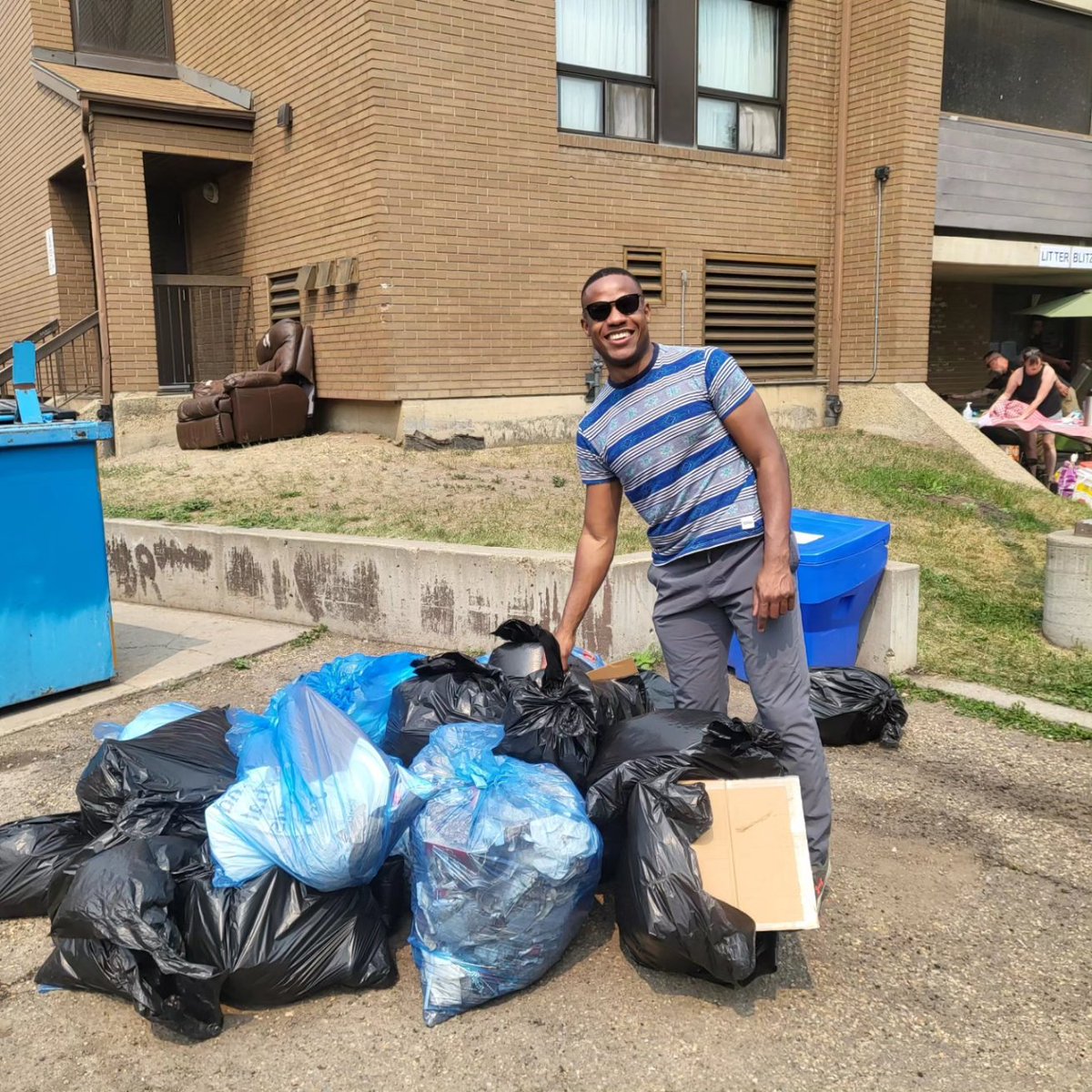 Adrian Bruff tweet media