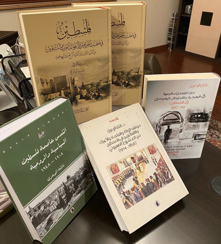 Naylafayez's tweet photo. هذه مجموعة كتبي والتي عملت عليها اكثر من ٣٠ عام والتي تتحدث عن كيف ضاعت فلسطين وكيف تم وعد اليهود بارض لهم في فلسطين ، واسموها ارض الميعاد 
مشروعي الكتابي عن القضية الفلسطينية وقبل أن تبدأ !! منذ أن تآمرت عليها قوى الغرب واولهم بريطانيا وفرنسا والمانيا وروسيا من خلال القناصل في القدس ؛كتابي ( دور القنصليات الاجنبية ) وأسميت فترة البحث والدراسة 
التنظير ؛الوعد 
لليهود 
الاعداد والحشد من خلال تأسيس  صندوق اكتشاف فلسطين ١٨٦٤ وشراء الاراضي لغرض الاستعمار 
بدء الهجرات اليهوديه  
١٨٨٠-١٩١٢ 
قيام الحركة الصهيونية الصهيونية 
وعد بلفور  احتلال فلسطين 
دخول الجنرال اللنبي القدس بتاريخ ٩/ديسمبر ١٩١٧ 
معلناً  
احتلال فلسطين  
انتهاء الحروب الصليبية 
وتم الاعداد لتسليم فلسطين  للصهاينة 
هذه الكتب ملخص للقضية التي كتبت عنها باسهاب في ٥ مؤلفات وعلى مدى ٣٠ عام ،،،،، 
#فلسطين_قضيتي 
#القدس_عاصمتنا