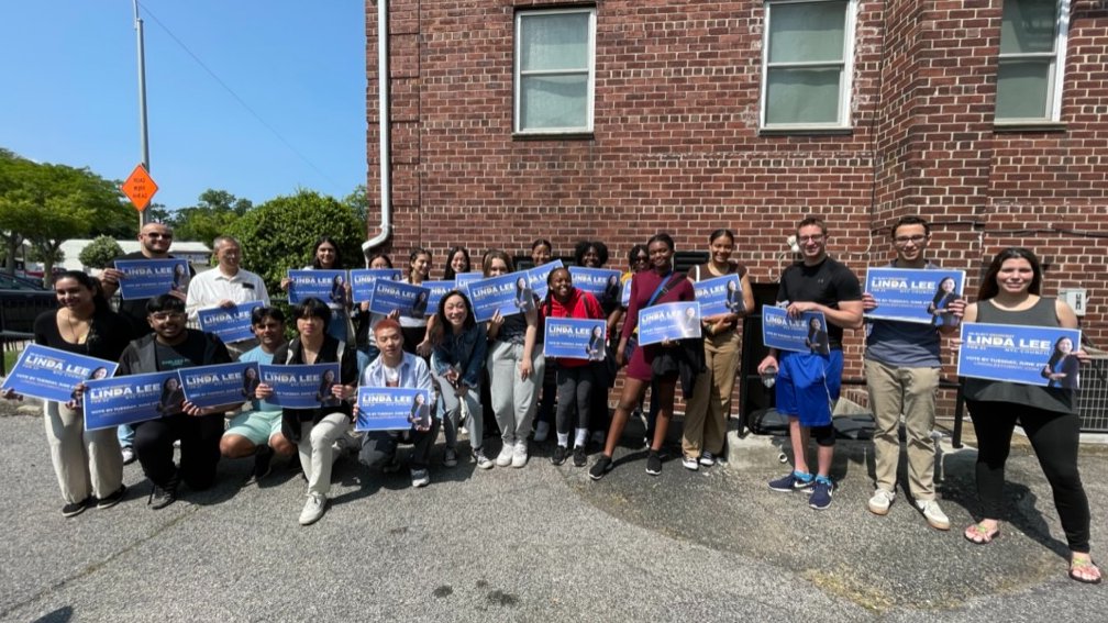 Today we knocked on over 1500+ doors across #District23 to tell voters why they should Re-Elect CM Linda Lee on June 27th! #TeamLinda