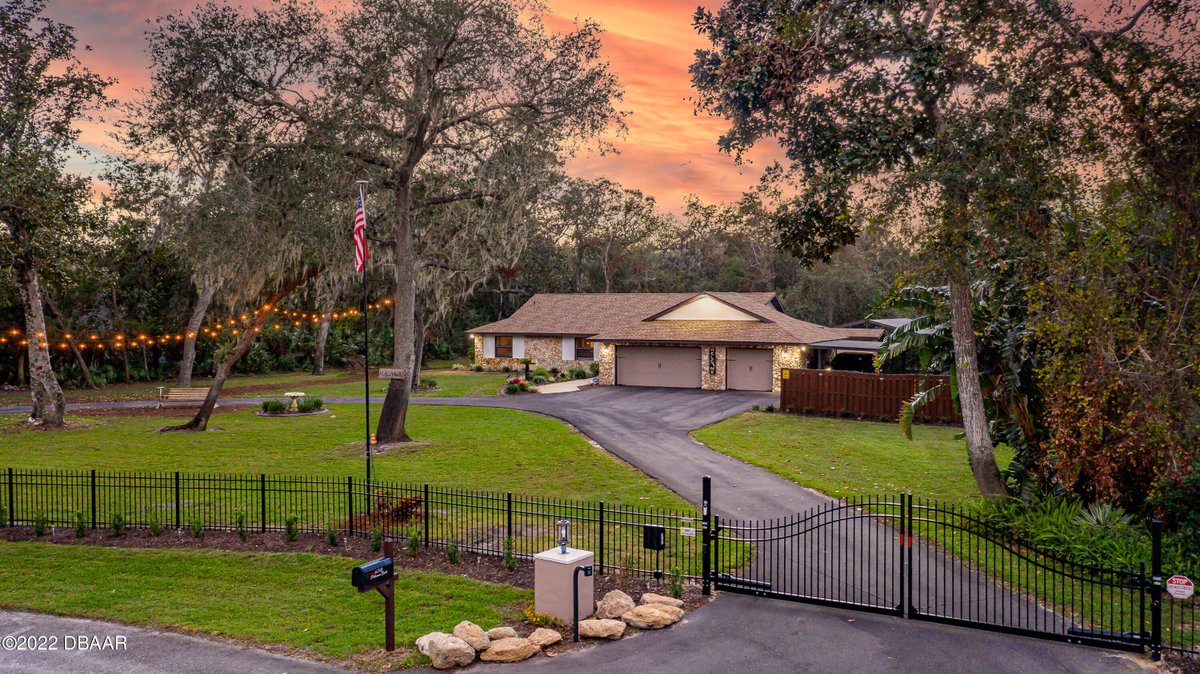 I am looking for a buyer for 6248 Palomino Circle #PortOrange #FL  #realestate tour.corelistingmachine.com/home/6CU3ZE