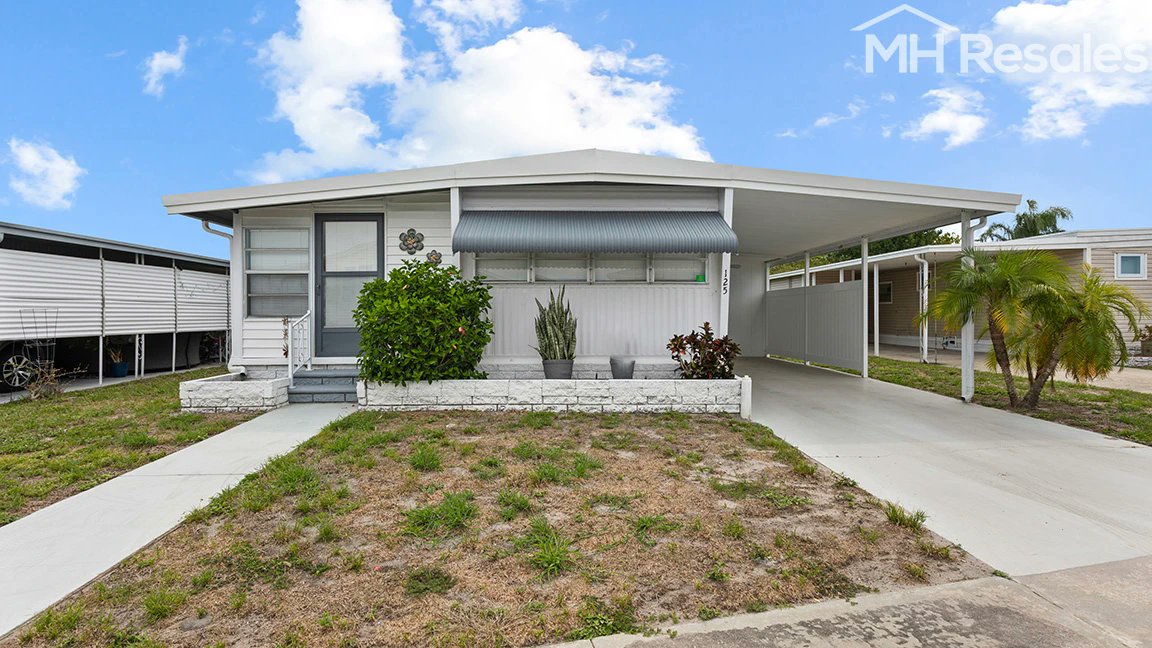mhresales's tweet photo. 🔥 NEW -  $69,000 / Updated Canal Front Mobile Home in Four Season Estates Largo FL
➡️ https://t.co/Y6NvvgGqeW

#largohomes #largofl #largoflorida #pinellascounty #florida  #hometours #mobilehomeforsale #mobilehomesforsale #mobilehome #mobilehomes #manufacturedhome... https://t.co/Wp98LeUzEA