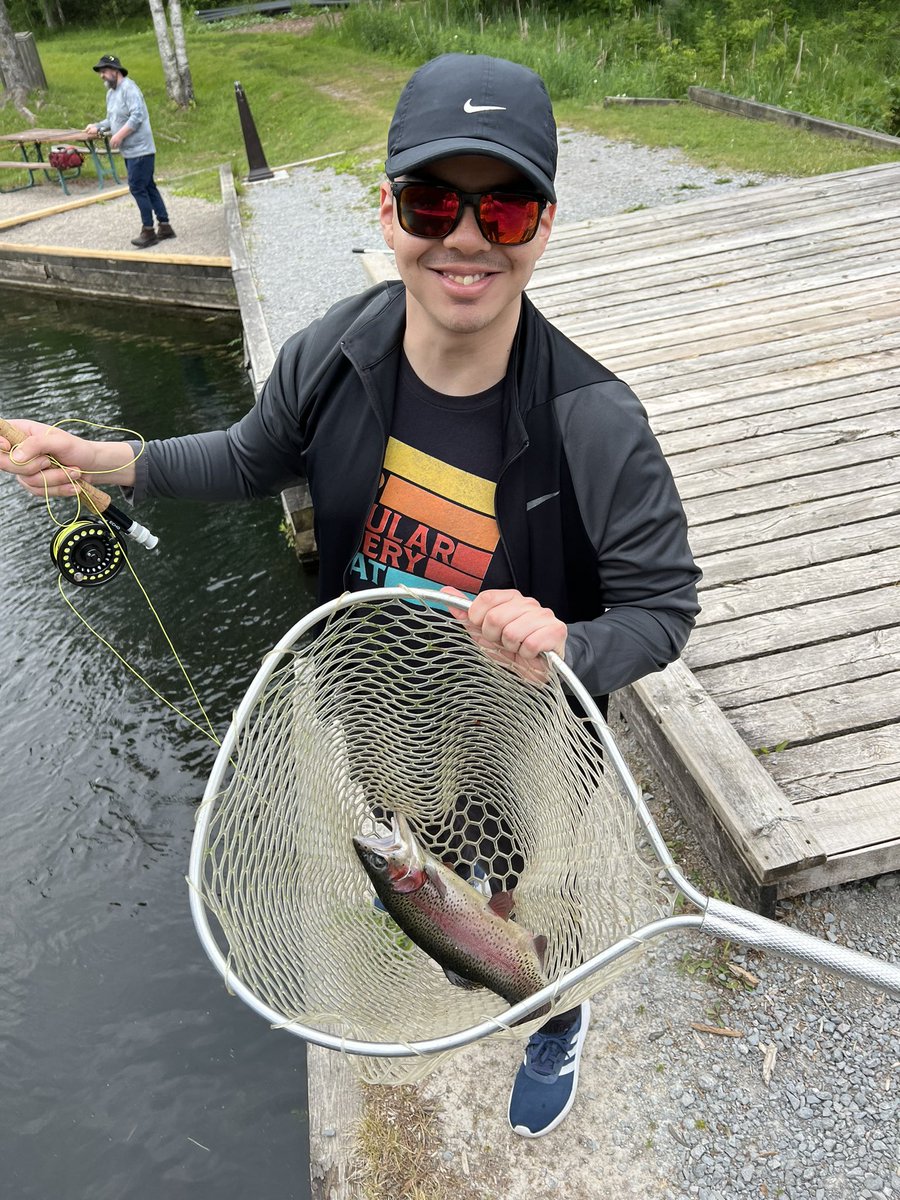 Annual @UofTVascular fellows fly 🎣 trip at @TheFranklinClub. Congrats @lujiva @luish_arzola and Rakan on a successful year! Looking forward to all the great things that you’re going to accomplish in 🇿🇦 🇲🇽 and 🇱🇧!