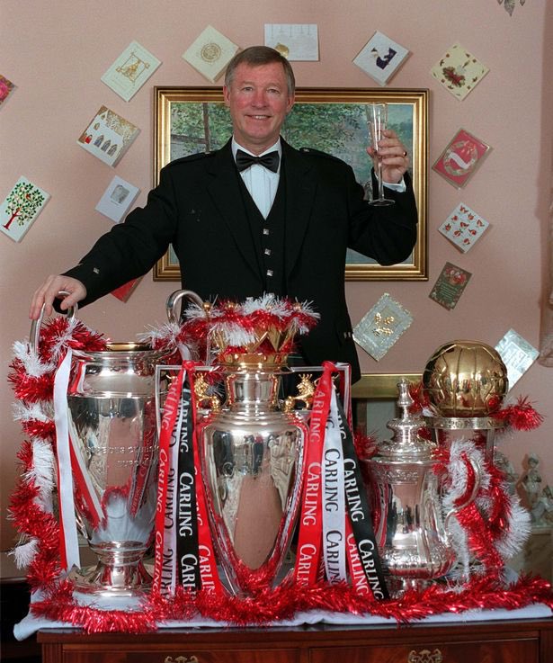 utdfamilyarg's tweet photo. El primero en hacerlo. Sin petrodólares. Y con jugadores de la academia. NUNCA SE OLVIDEN.

AGUANTE MANCHESTER UNITED. AYER, HOY Y SIEMPRE 🇾🇪 https://t.co/89xHPF6LpV