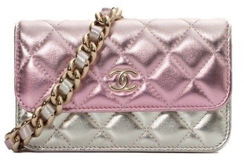 borsescarpedil1's tweet photo. https://t.co/r0wpn9U2Do
- Designer: CHANEL
- Modello: Altro
- Condizione: Ottime condizioni, usato pochissimo con minimi segni di usura. Piccolo graffio sulla parte anteriore della borsa
- Accessori: Nessuno
- Misure: Larghezza: 15cm, Altezza: 9cm... https://t.co/ivWIiOfMy0