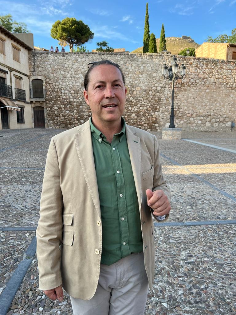 Paralelo20's tweet photo. Quédate a escucharnos, conocerás el @gnaouafestival d #Essaouira con #PabloRamon, y la nueva 'Arcipreste Hita 2023' #CristinaMorató #IgnacioAyuso
Aceite @AceiteOrujo y vinagre (incluída receta) con @MARIAJIMENEZLAT
Y premios @premiomototuris con #GemaDeLosReyes @viajarconcamara https://t.co/S8wHoWYjdX