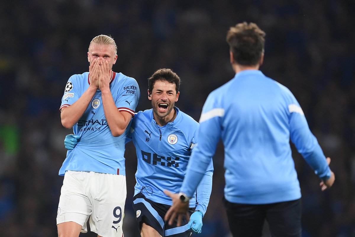 MAN CITY COMPLETES THE TREBLE

🏆 PREMIER LEAGUE
🏆 FA CUP
🏆 CHAMPIONS LEAGUE

UNBELIEVABLE 🤯