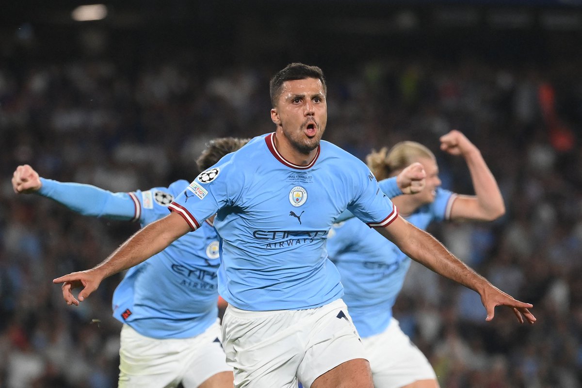 City Xtra On Twitter The Best Defensive Midfielder In The World city-xtra-on-twitter-the-best-defensive-midfielder-in-the-world