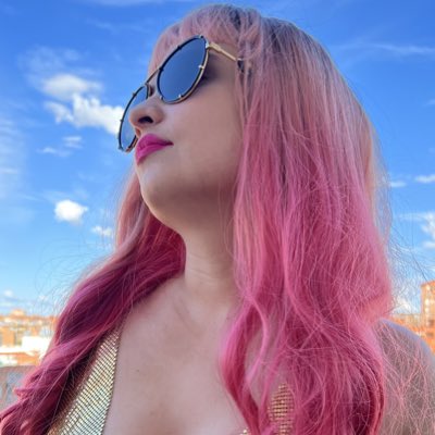 velkita1's tweet photo. #NuevaFotoDePerfil https://t.co/bgWEflCRUD