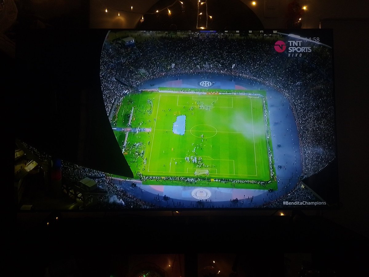 QuiqueBush's tweet photo. #BenditaChampions https://t.co/v8swCSqvpI