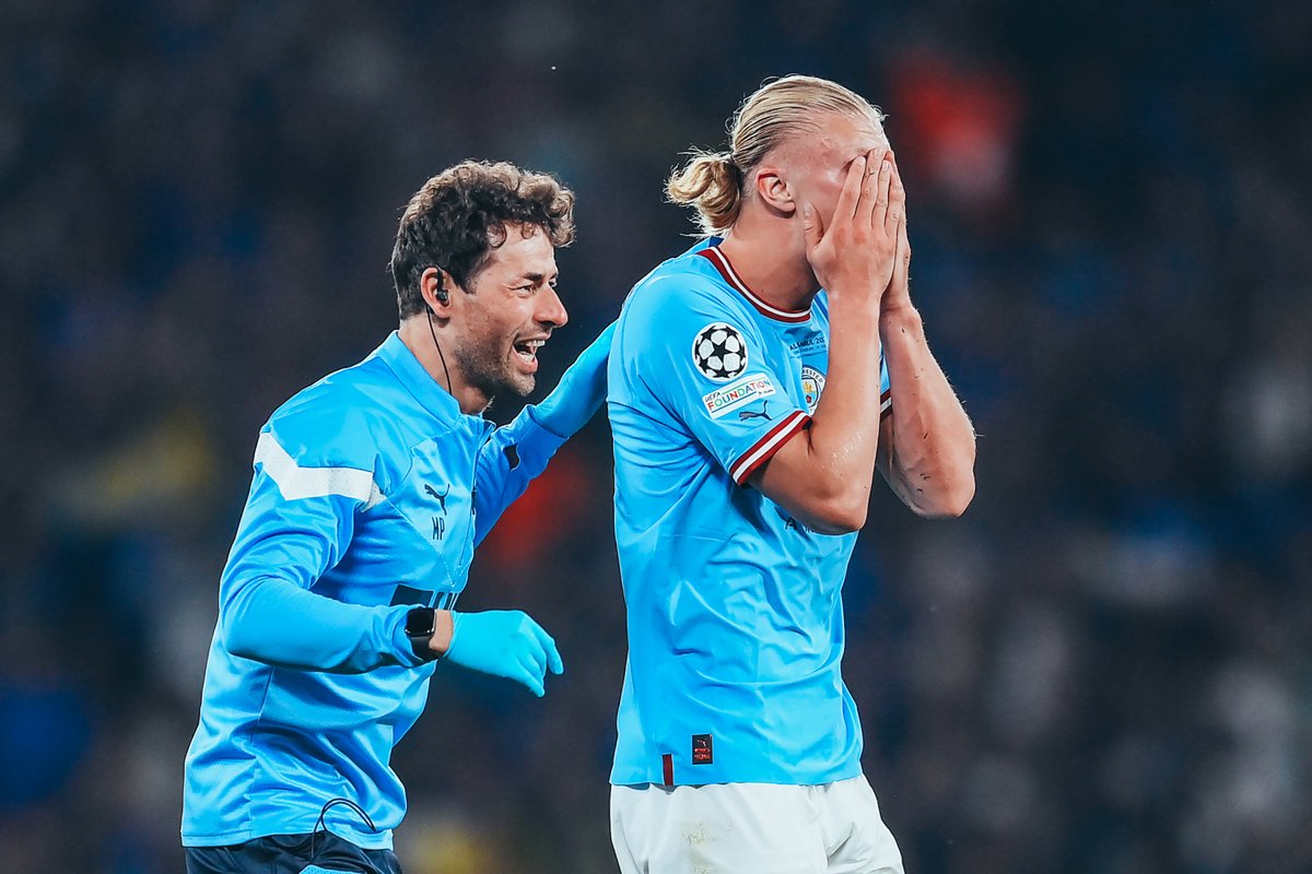 mancityIndo's tweet photo. Nangis gak sih CITY JUARA? 😭 https://t.co/EUPyqtoGU0