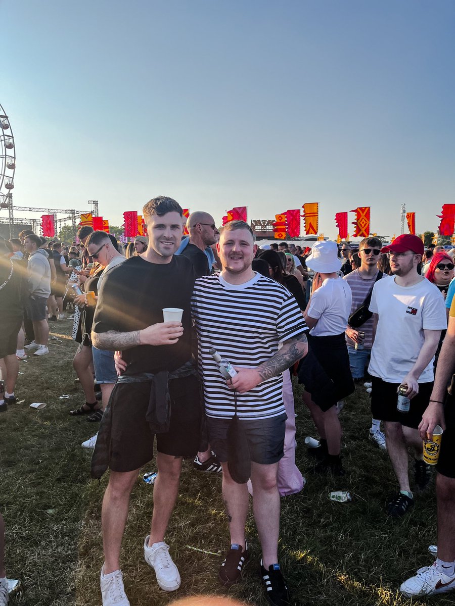 Dale Stead tweet media