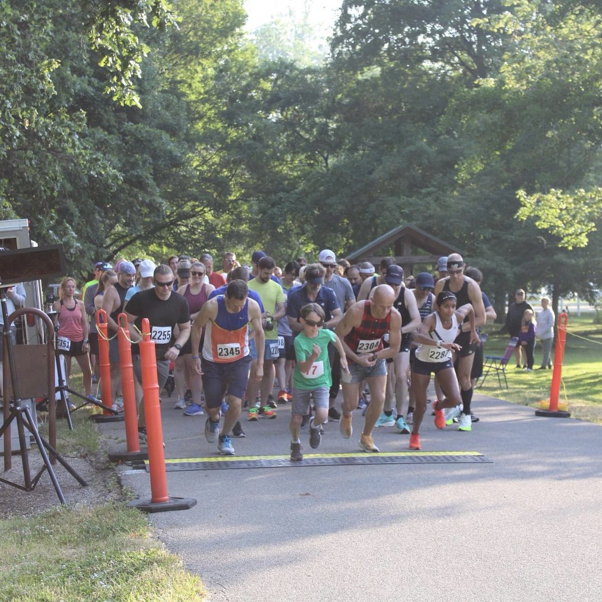 FWRunningClub's tweet image. Photos of today’s JP Jones Just Plain 10k &amp;amp; 3.3k Run at the Homestead Environmental Center are up! You can check our website for photos, race results, upcoming races and more! #fwrcpoints2023
fortwaynerunningclub.org
