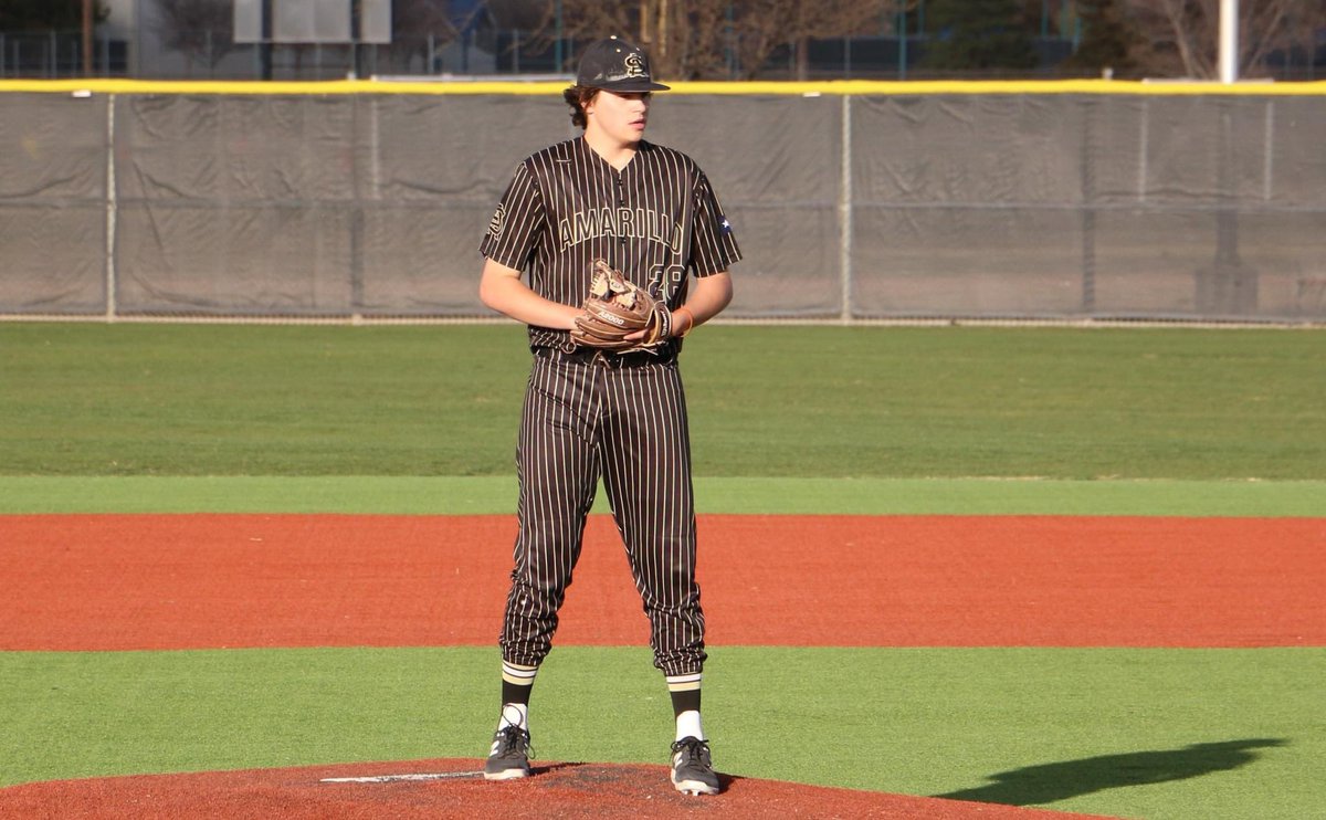 Derek Zumbrun tweet media