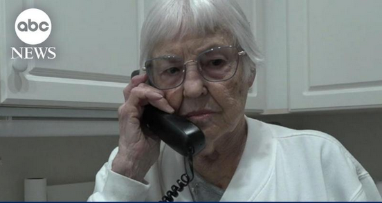 reverd_com's tweet photo. Voice #scam alert
A woman lost thousands of dollars after #scammers were able to mimic her grandson’s #voice on the #phone. ABC News - https://t.co/EhwMMoQgXr - Report #scam instantly to protect elderly, veterans and students - https://t.co/51KNCTRYXi https://t.co/h48N0Wi4Co