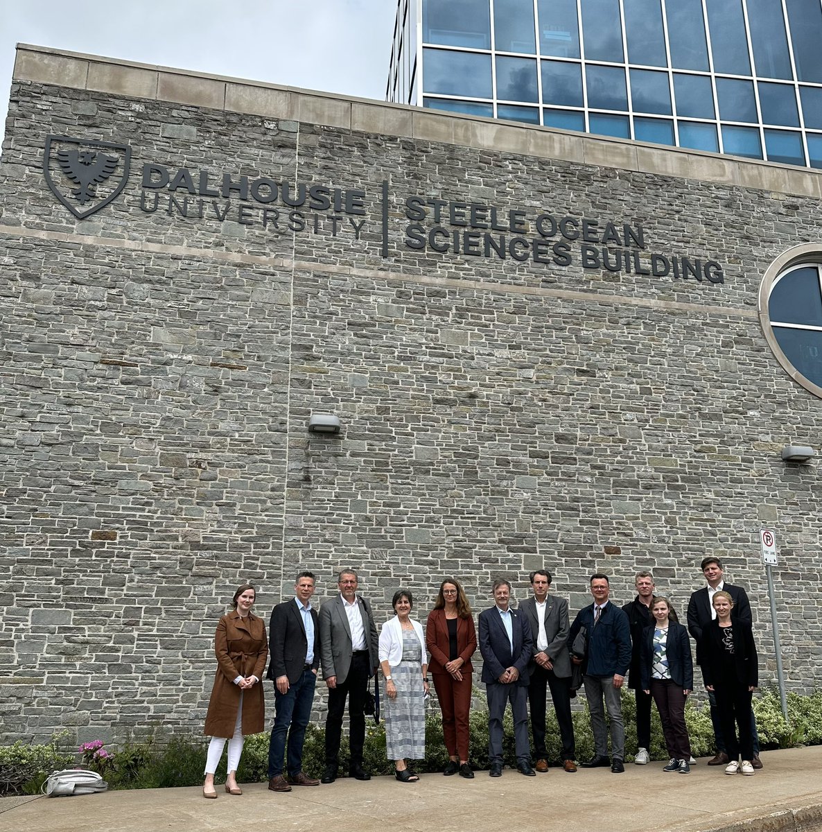 Thanks to @AnyaWaite for introducing @OceanFrontier Institute impressive mission to tackle climate challenges while integrating peoples perspectives. #MV science delegation @DalhousieU @BettinaMartin4 @Ostseeforschung