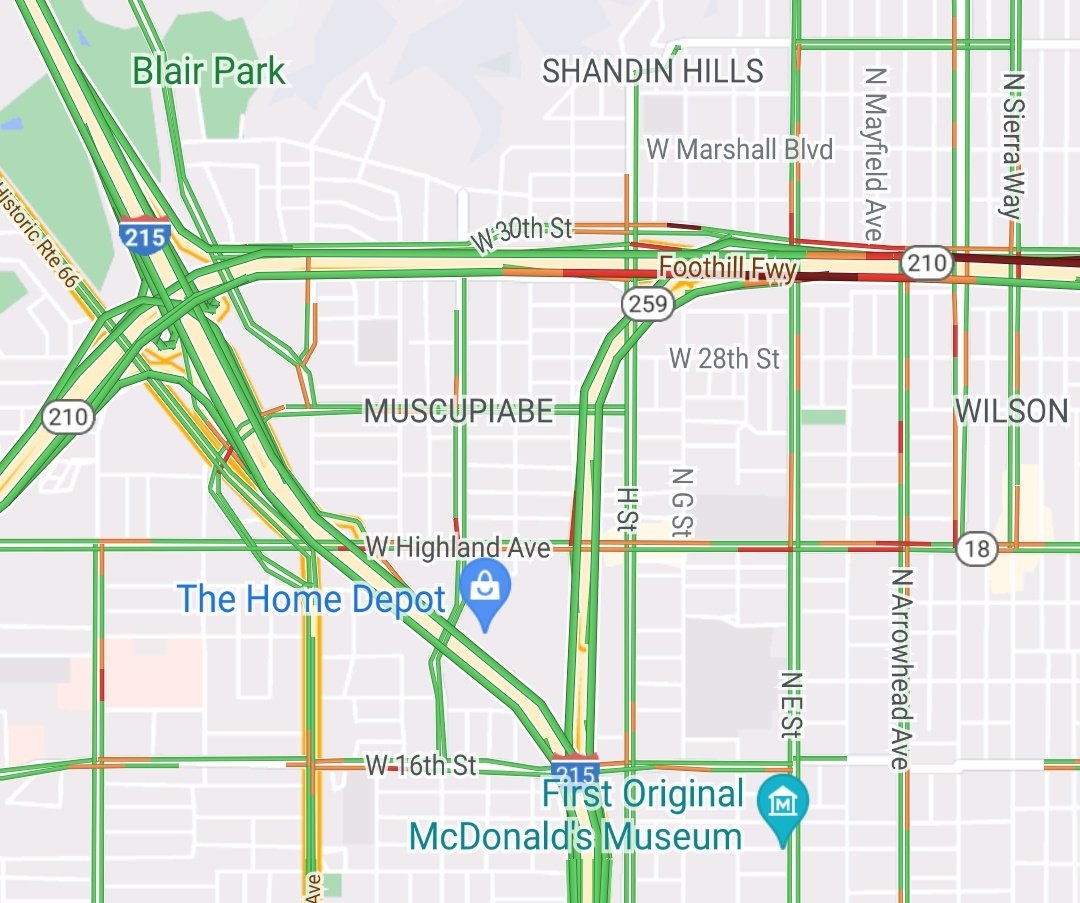 paininthepass's tweet photo. Traffic Alert for westbound 210 just before H Street in San Bernardino. Reporting a three vehicle crash with one rollover blocking the fast lane. #PainInThePass #210freeway #SanBernardino #TrafficAlert https://t.co/z0ZbjDIjxm
