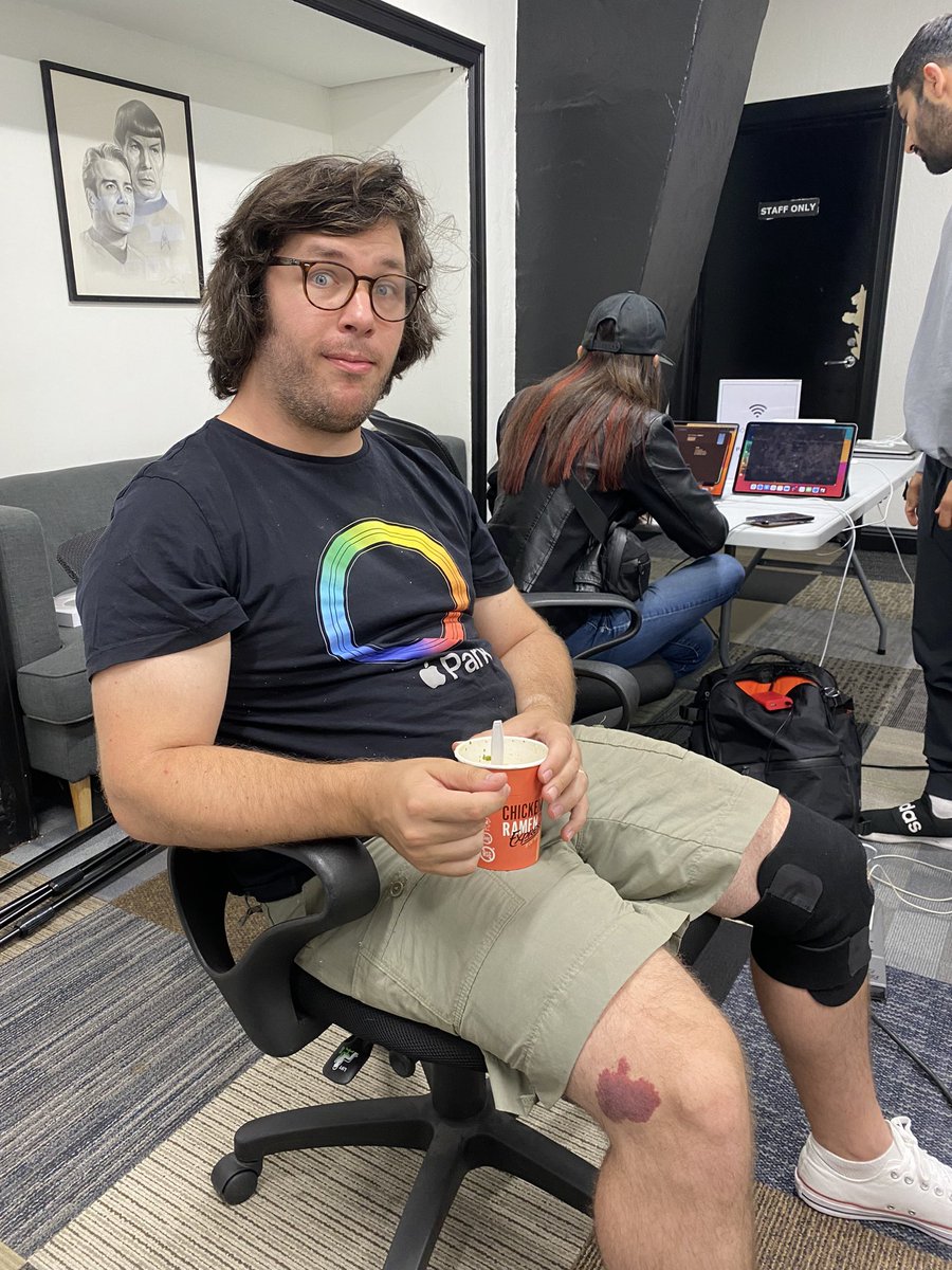 WWDCCommunity's tweet photo. Ramen is a must! π#CommunityHackathon #WWDC23 https://t.co/EH7wZE0C2G